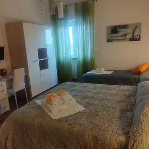 Residenza Piazza Moro 3*, Bari Italien